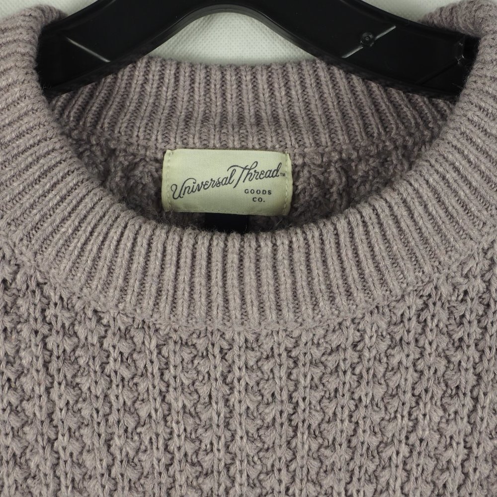 Universal Thread Women's Sweater Pullover Crewnec… - image 4